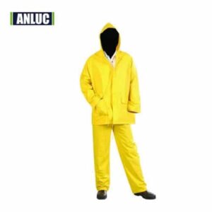 SET CASACA PANTALON DE PVC